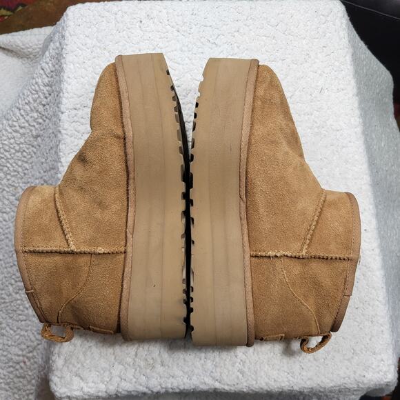 UGG Women's Classic Ultra Mini Platform boots in the Chestnut bootie size 9 - Picture 1 of 6
